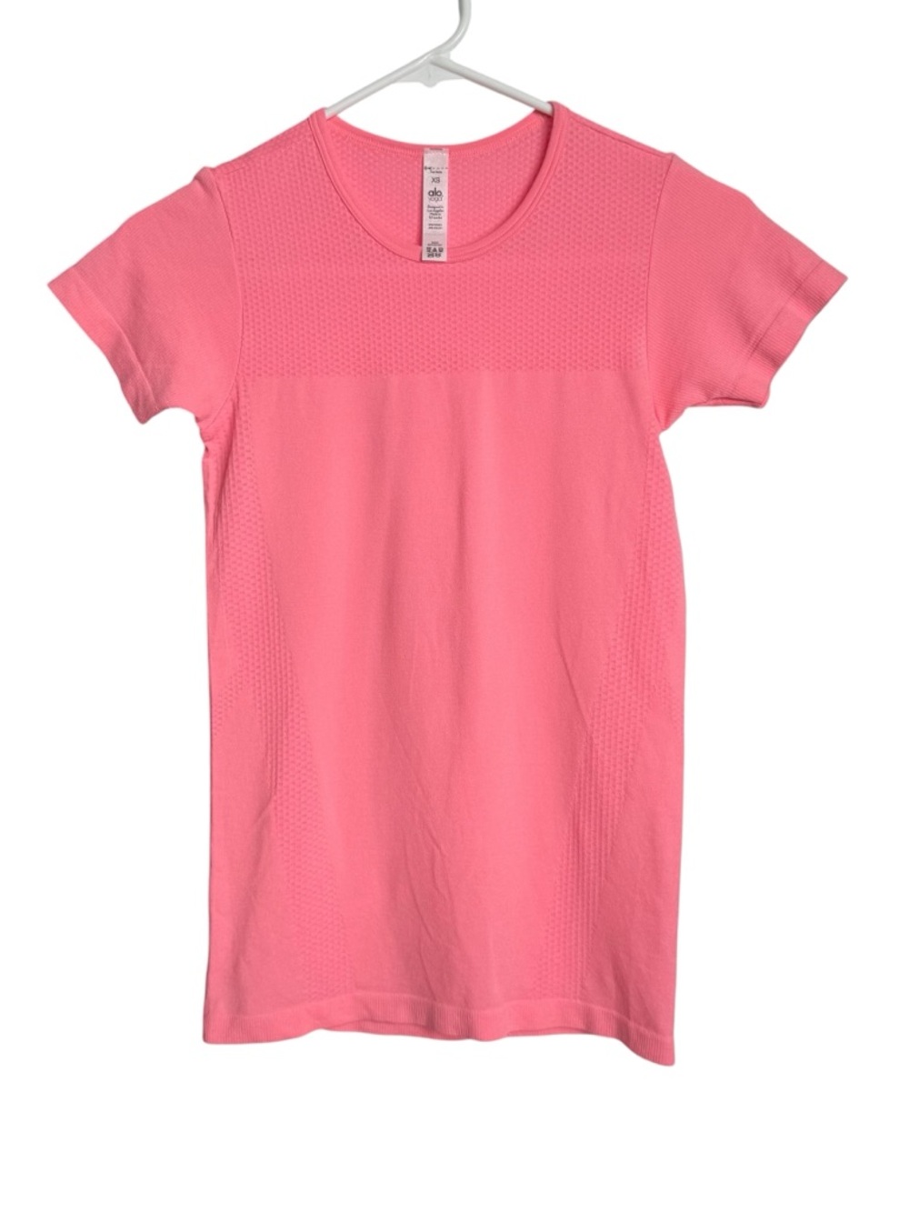 Alo Yoga Hot Pink Workout Short Sleeve Shirt Size XS Cool Fit Full Length Top
